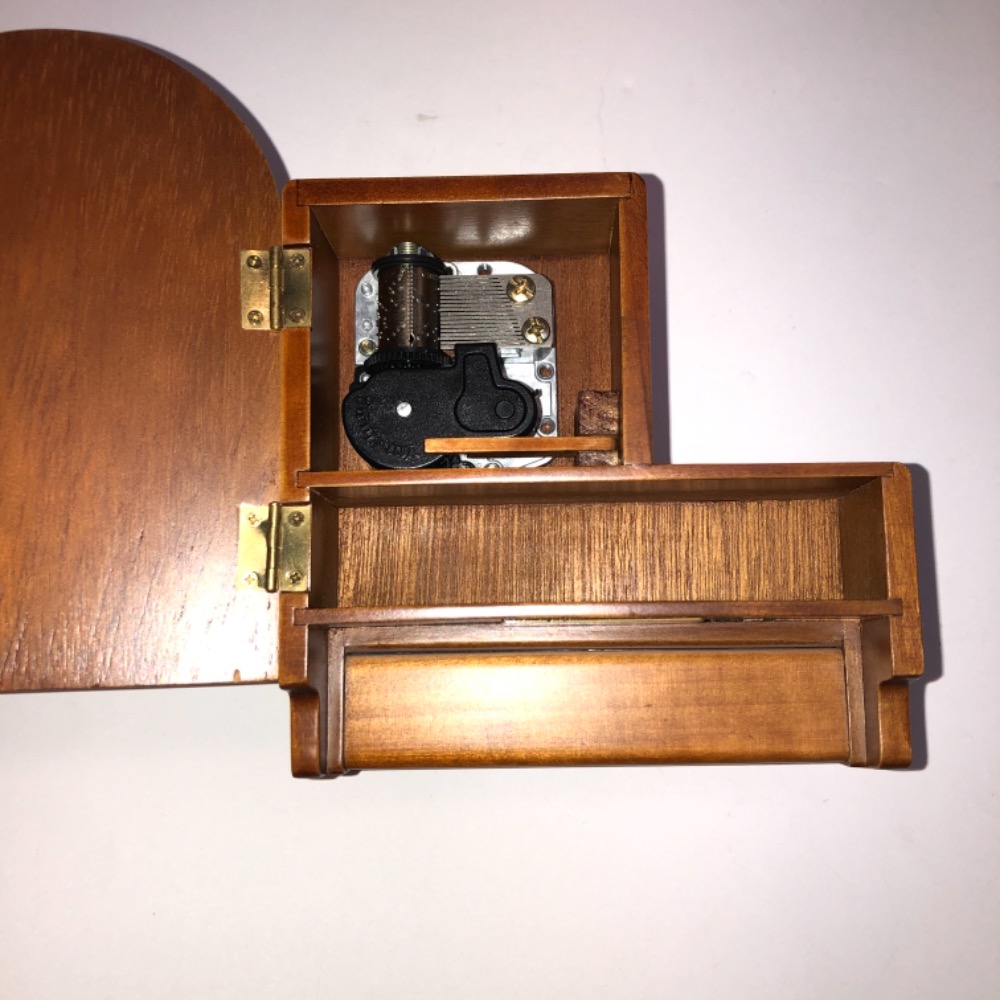 Miniatura piano se žídlí